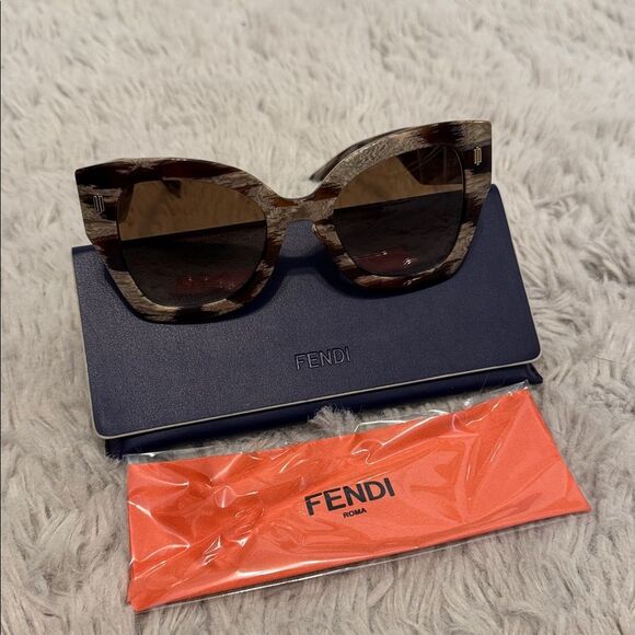 FENDI Roma Brown Havana Python FF0435L Gradient Cat Eye Sunglasses main image 6